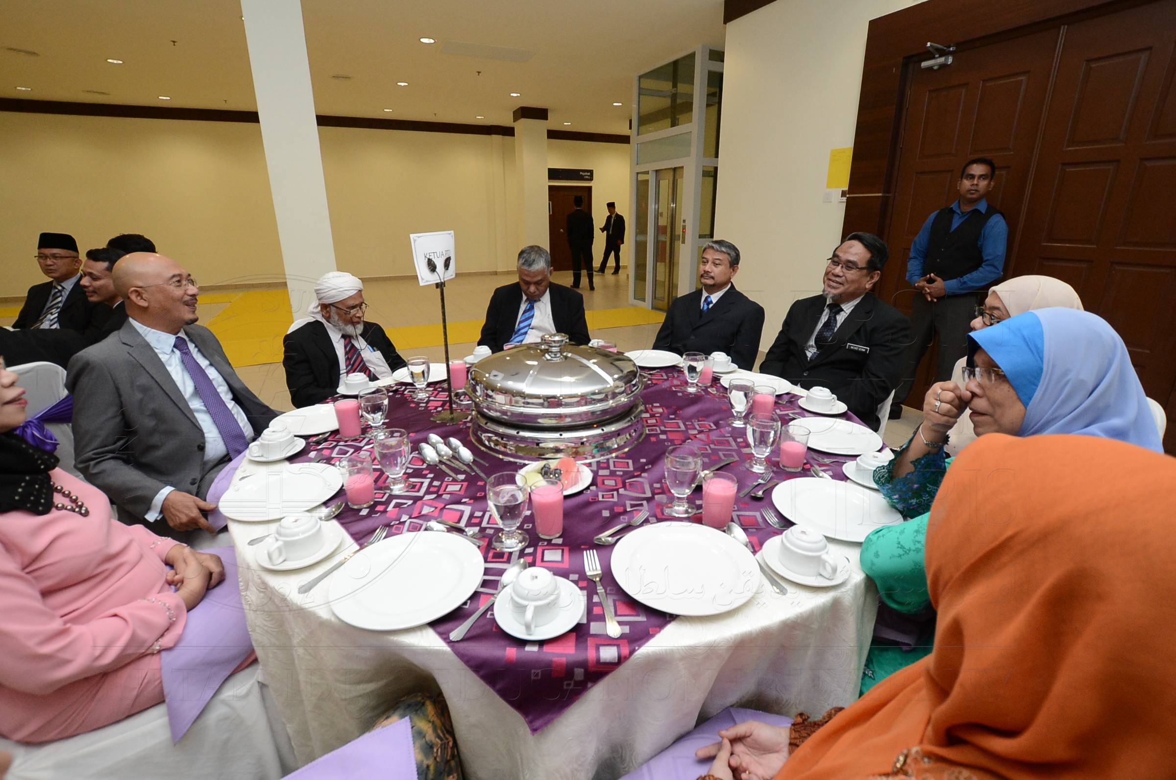 PRO 15 104 konvo BKK S14475